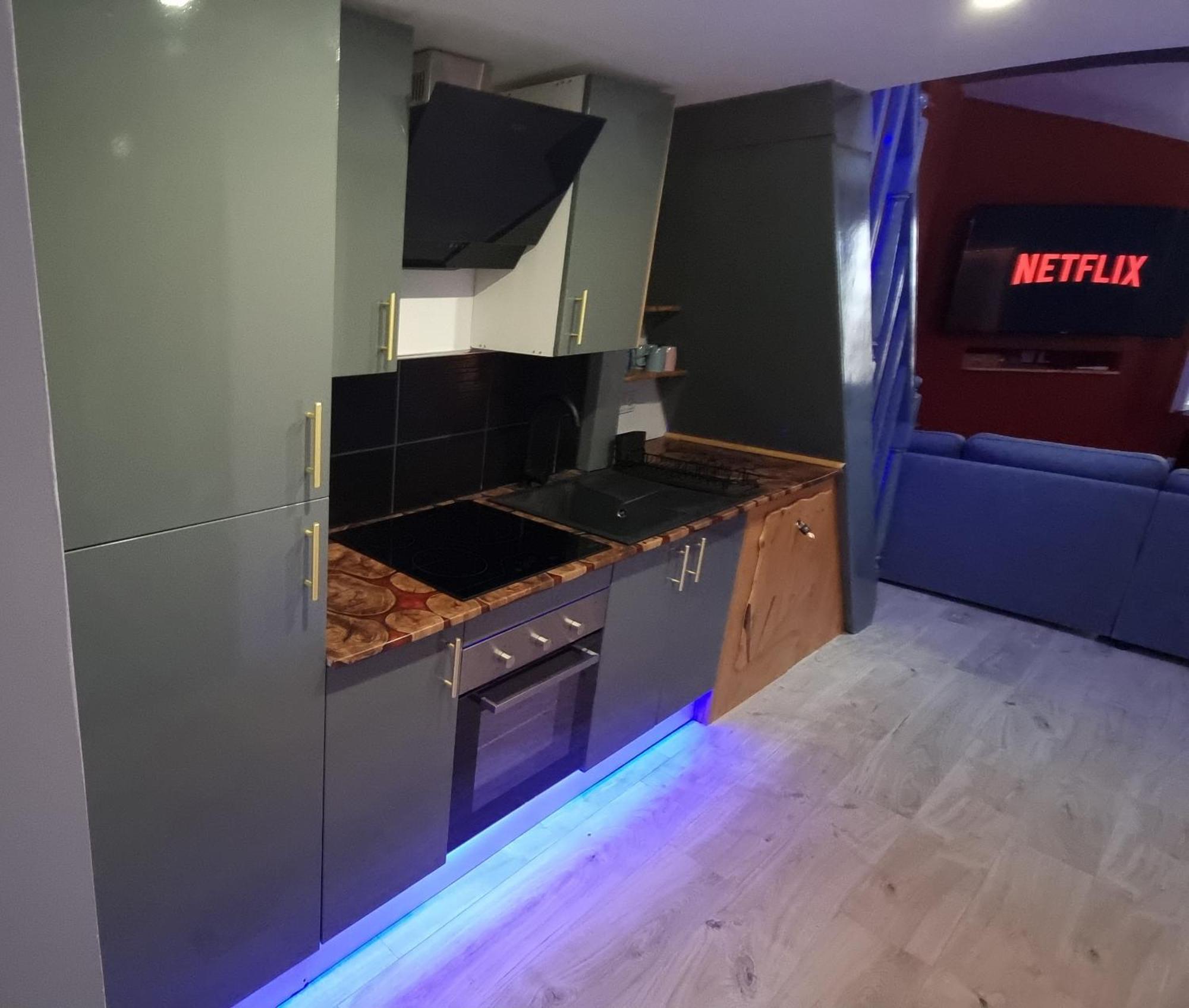 Appartement Romantique Climatise Belorizon - 30 Min De La Mer Pignans Luaran gambar